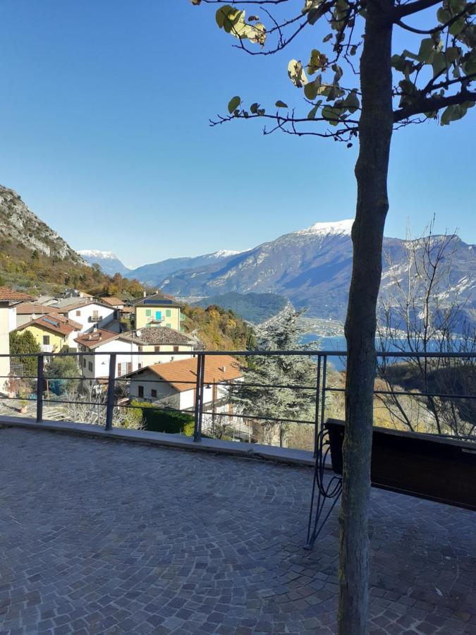 Alla Campanella Riva del Garda Eksteriør bilde